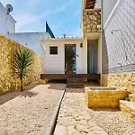 Lovely Hugh Close To Beaches Up To 10 Sleeps Feriehus