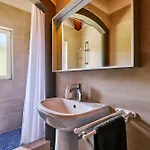 Feriehus Lovely Hugh Close To Beaches Up To 10 Sleeps *