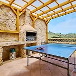Lovely Hugh Close To Beaches Up To 10 Sleeps * Hortas do Tabual