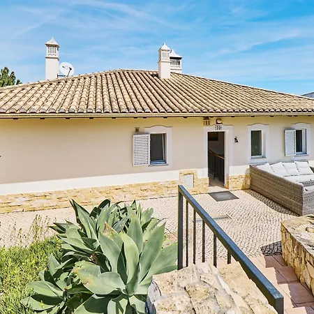 Lovely Hugh Close To Beaches Up To 10 Sleeps Feriehus *