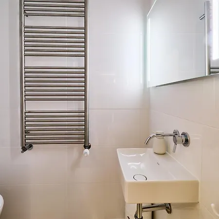 Lovely Hugh Close To Beaches Up To 10 Sleeps Tatil Evi