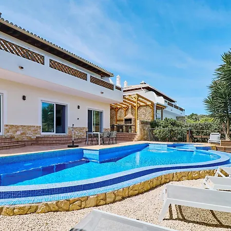 בית נופש Lovely Hugh Close To Beaches Up To 10 Sleeps