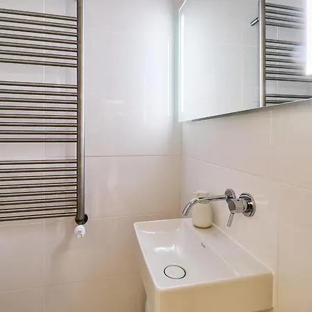 Lovely Hugh Close To Beaches Up To 10 Sleeps Hortas do Tabual