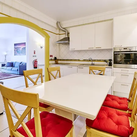 Lovely Hugh Close To Beaches Up To 10 Sleeps * Hortas do Tabual