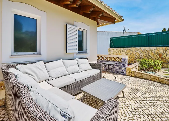 Lovely Hugh Close To Beaches Up To 10 Sleeps Nyaraló Hortas do Tabual