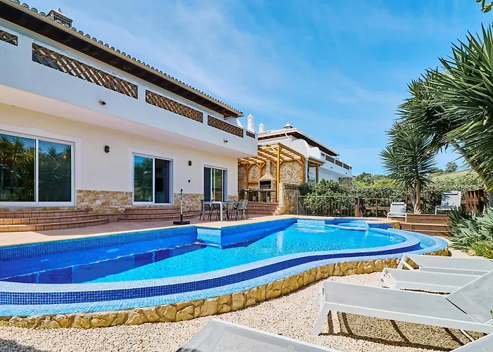 Nyaraló Lovely Hugh Close To Beaches Up To 10 Sleeps