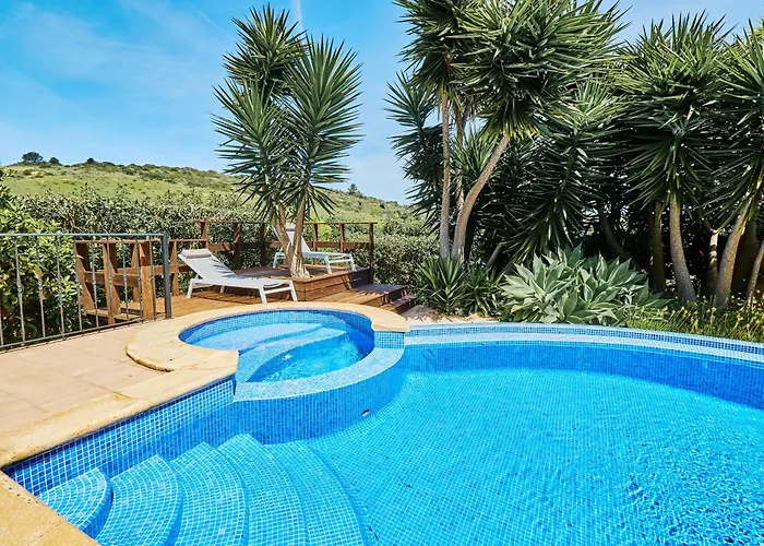 Lovely Hugh Close To Beaches Up To 10 Sleeps Nyaraló Hortas do Tabual