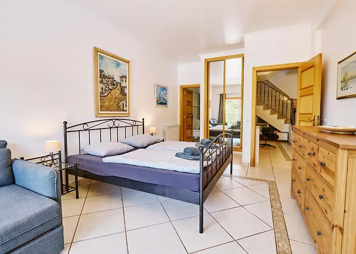 Nyaraló Lovely Hugh Close To Beaches Up To 10 Sleeps *