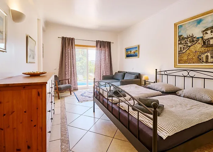 Nyaraló Lovely Hugh Close To Beaches Up To 10 Sleeps *