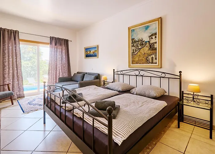 Lovely Hugh Close To Beaches Up To 10 Sleeps * Hortas do Tabual