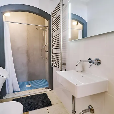 Lovely Hugh Close To Beaches Up To 10 Sleeps *